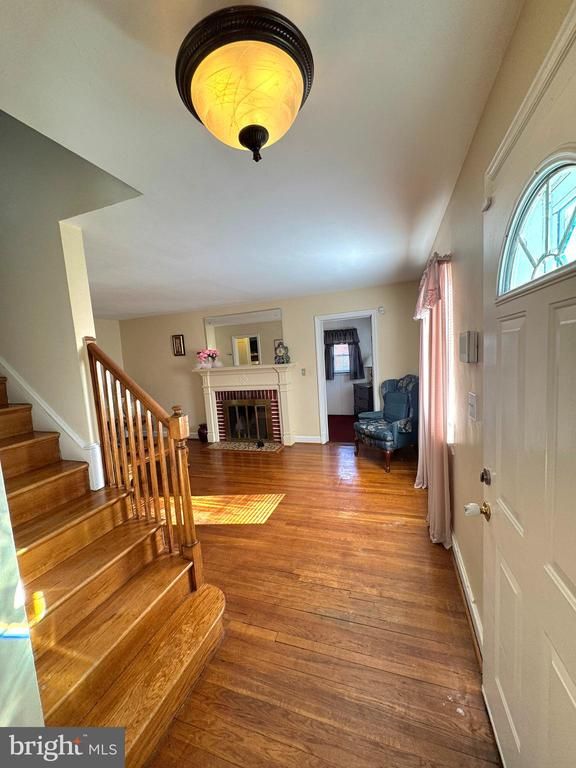 4913 Russell Ave, Hyattsville, MD 20782