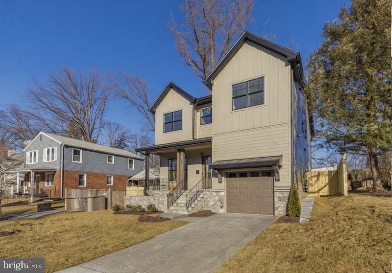 859 N Lexington St, Arlington, VA 22205