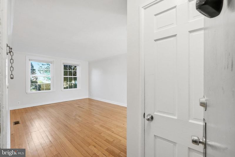 4431 36th St S #A1, Arlington, VA 22206