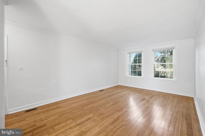 4431 36th St S #A1, Arlington, VA 22206
