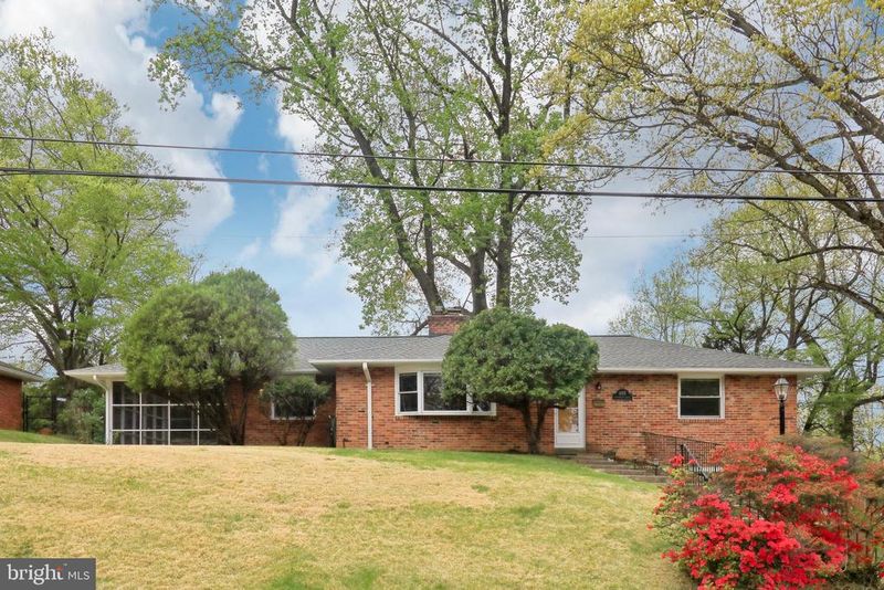 405 Southwest Dr, Silver Spring, MD 20901