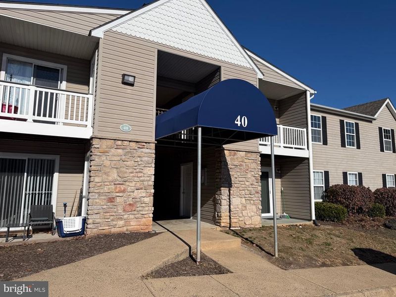 40 Smokewood Ct #40200, Stafford, VA 22554