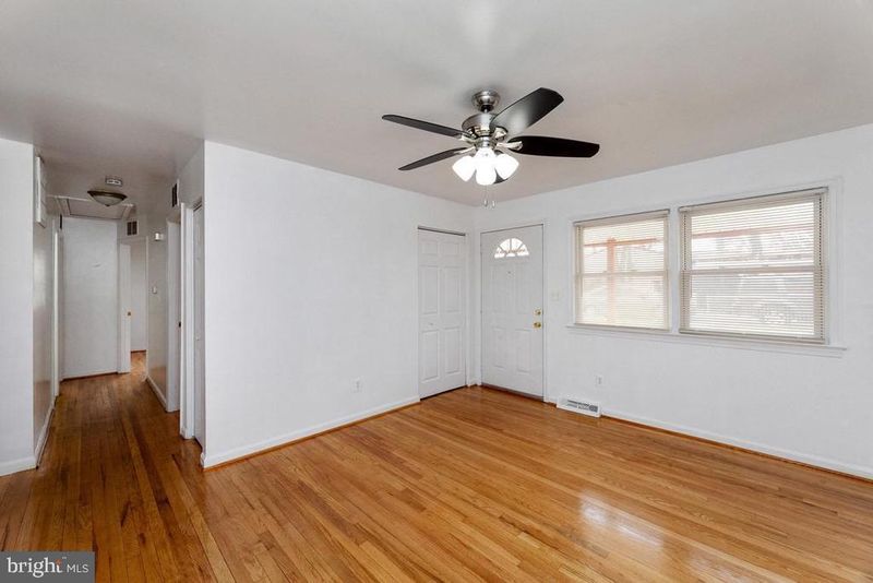 8110 Phelps Pl, District Heights, MD 20747