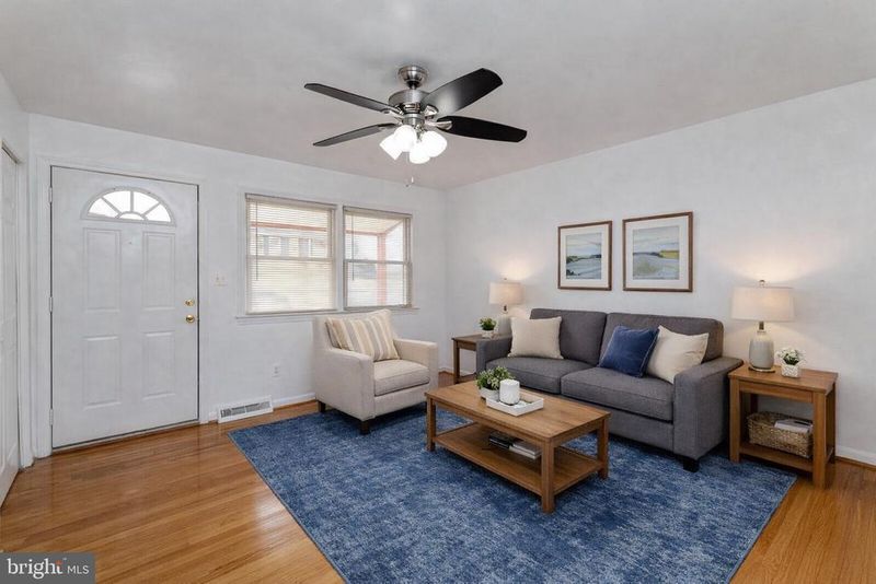 8110 Phelps Pl, District Heights, MD 20747