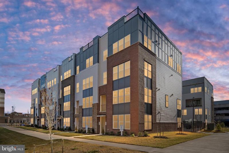 2540 Neabsco Common Pl, Woodbridge, VA 22191