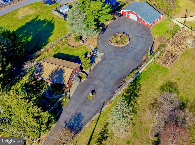 11914 Fingerboard Rd, Monrovia, MD 21770