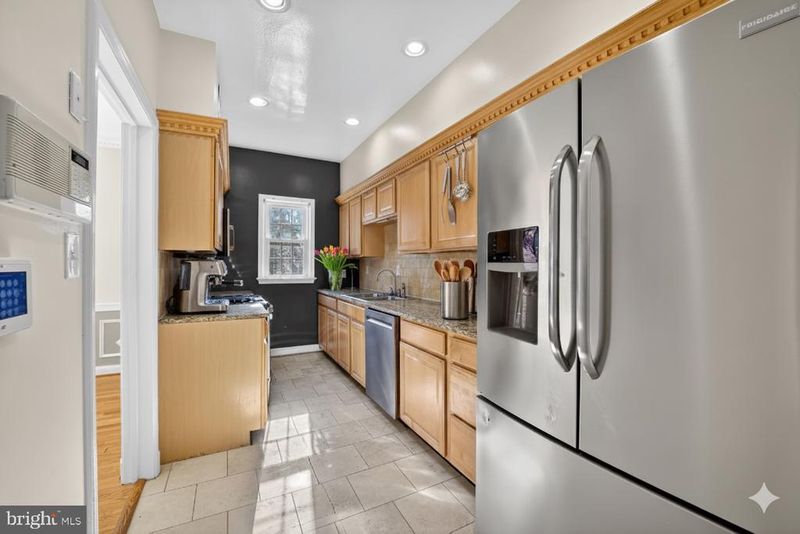 4200 River Rd NW, Washington, DC 20016