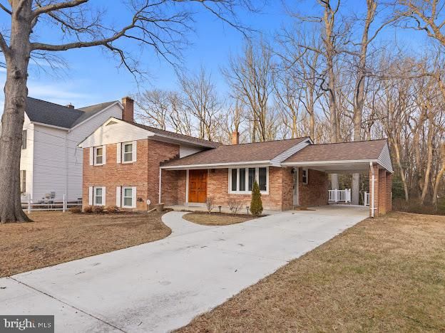 11341 Frances Dr, Beltsville, MD 20705