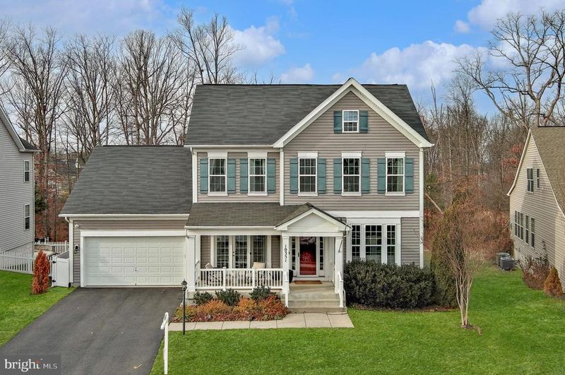 10351 Spring Iris Dr, Bristow, VA 20136