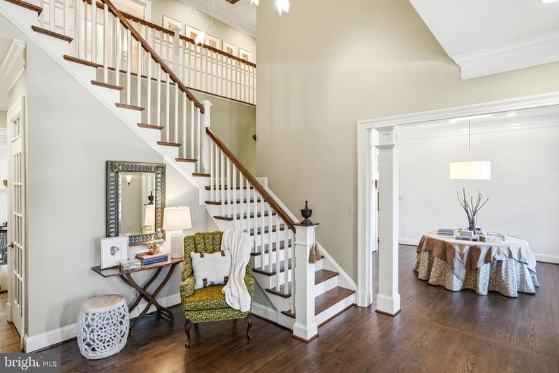 1490 Lily Loch Way, Great Falls, VA 22066
