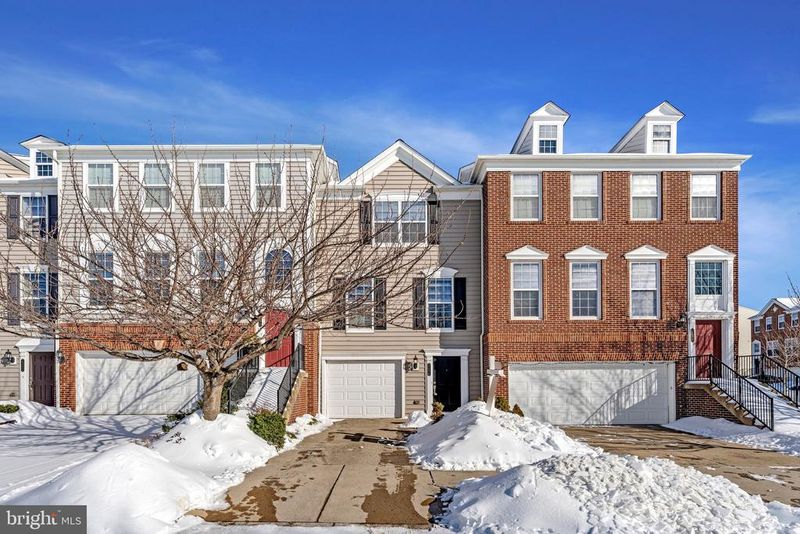 22276 Blackmar Ter, Ashburn, VA 20148