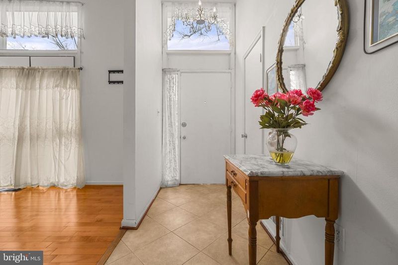7241 Millcrest Ter #4-3, Rockville, MD 20855