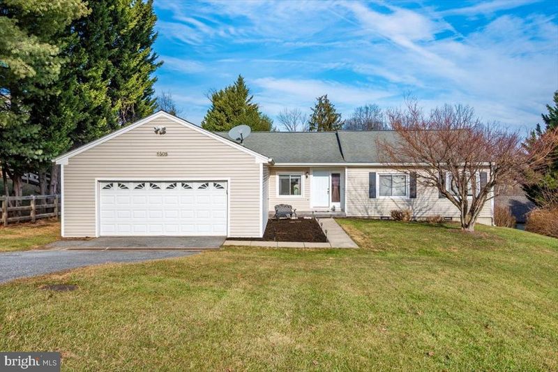 6508 Rimrock Pl, New Market, MD 21774