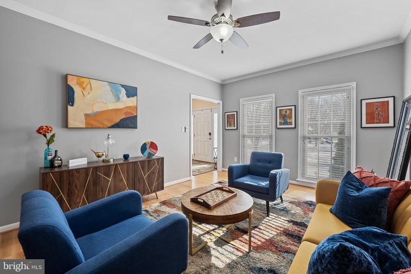 8300 Hope Point Ct, Millersville, MD 21108