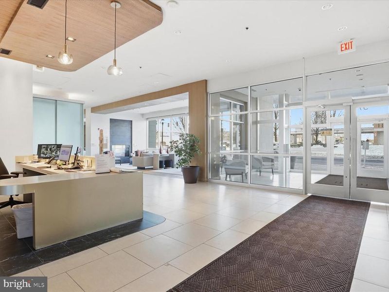 5750 Bou Ave #801, Rockville, MD 20852
