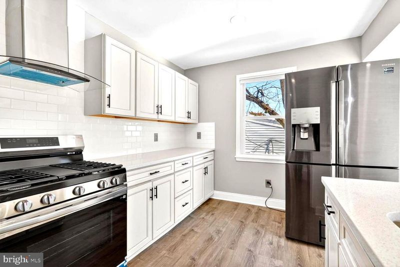 1012 Ward St, Laurel, MD 20707