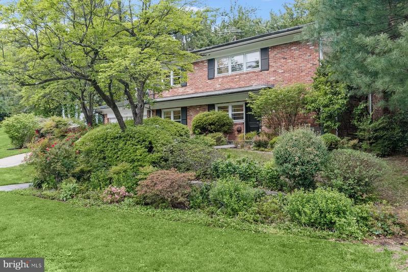 5000 Westpath Ter, Bethesda, MD 20816