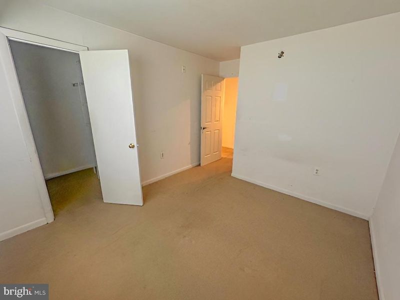 2333 16th St SE #203, Washington, DC 20020