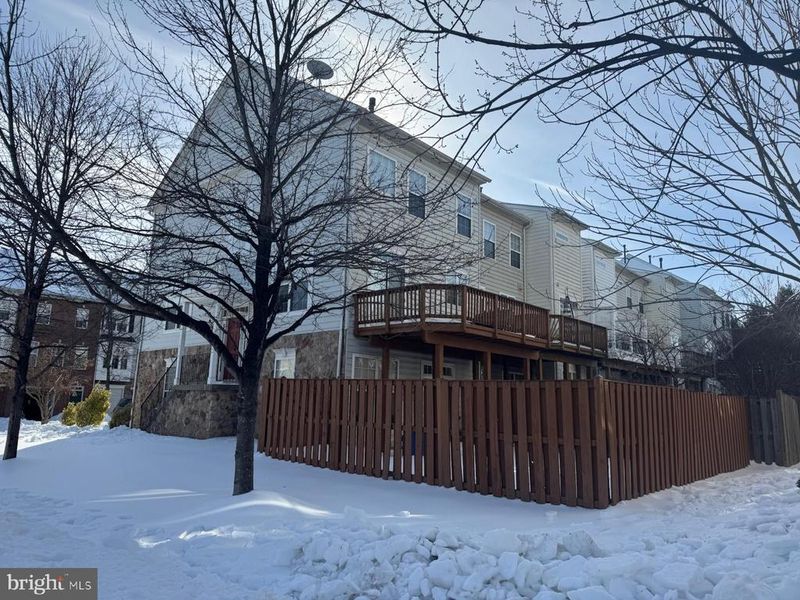 42474 Magellan Sq, Brambleton, VA 20148