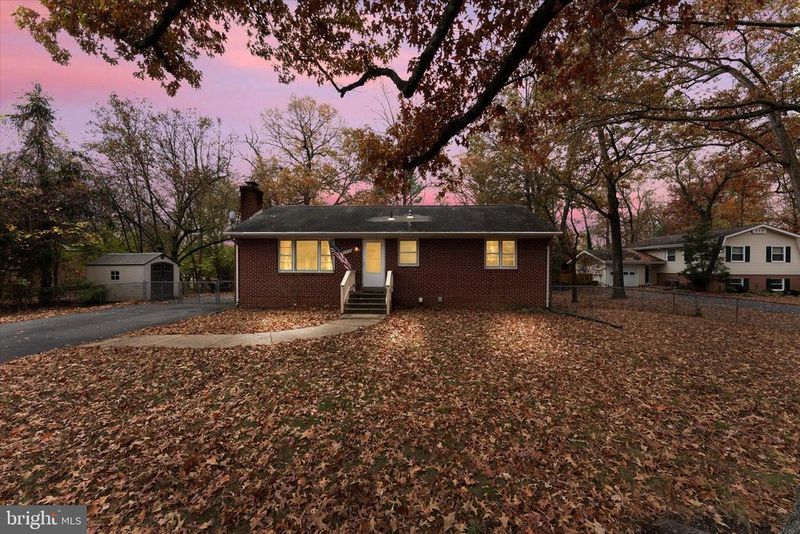6548 Windham Ave, Alexandria, VA 22315