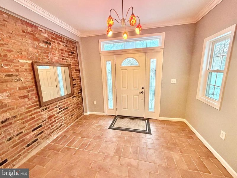 4962 Sabra Ln, Annandale, VA 22003