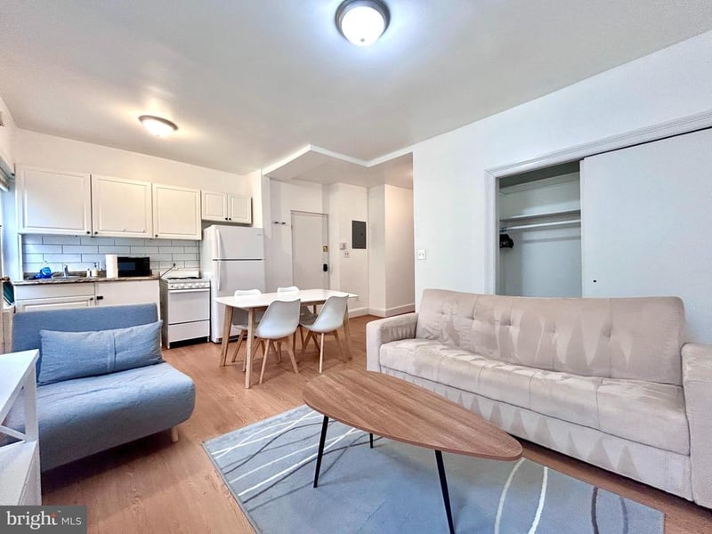 1544 Independence Ave SE #3, Washington, DC 20003
