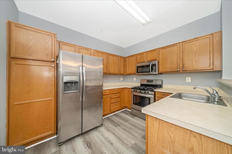 113 Bramblebush Ln, Laurel, MD 20724