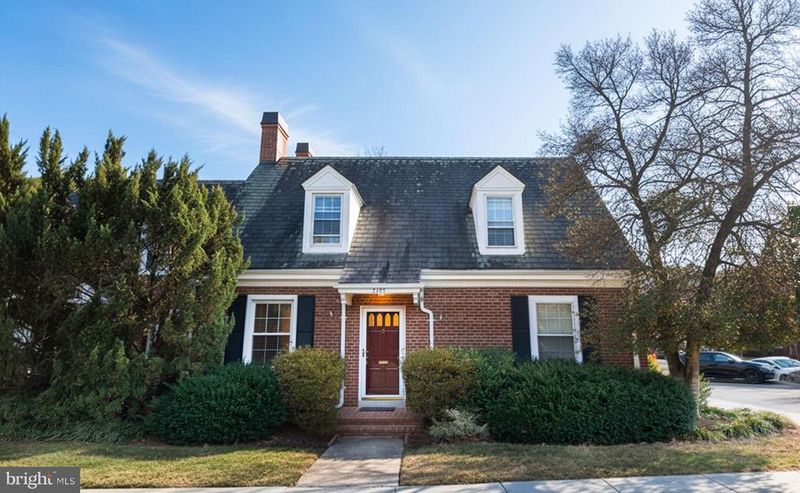 3495 S Wakefield St, Arlington, VA 22206