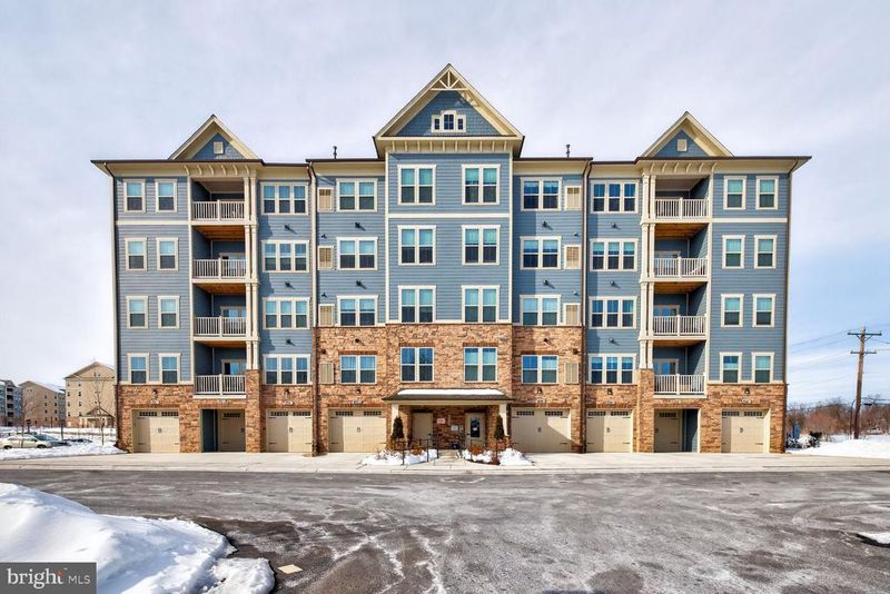 3315 Firefly Ln #304, Frederick, MD 21704
