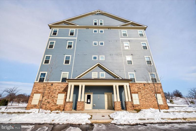 3315 Firefly Ln #304, Frederick, MD 21704