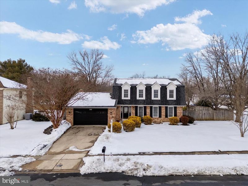 3100 Newcastle Ln, Riva, MD 21140