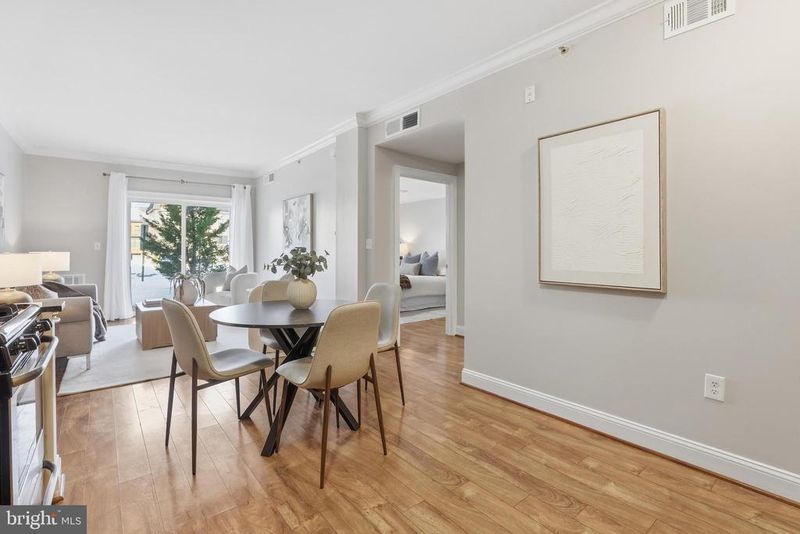 6301 Edsall Rd #106, Alexandria, VA 22312
