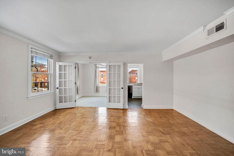 719 S St Asaph St #203, Alexandria, VA 22314