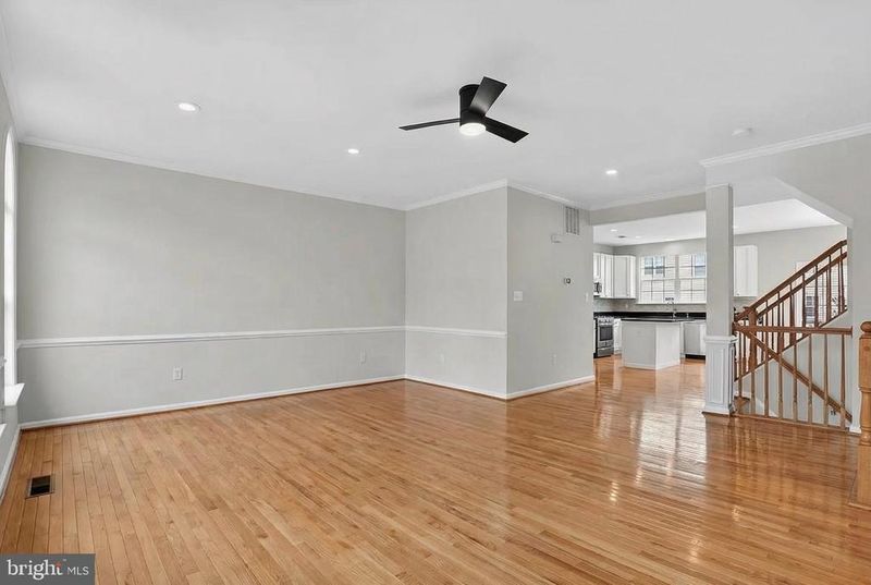 21758 Flora Springs Ter, Ashburn, VA 20147