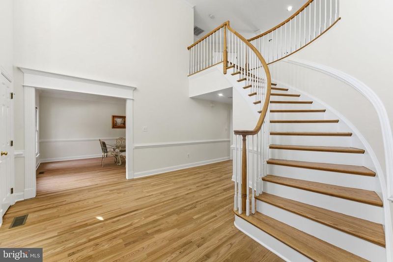 11500 Great Falls Way, Great Falls, VA 22066