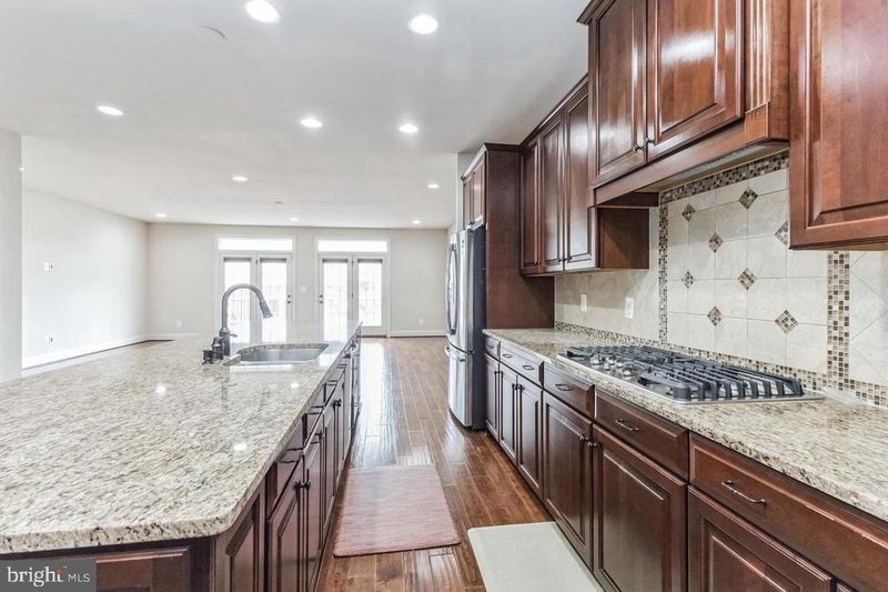 44369 Foxthom Ter, Ashburn, VA 20147