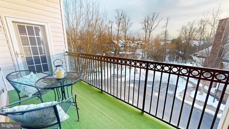 20816 Noble Ter #312, Sterling, VA 20165