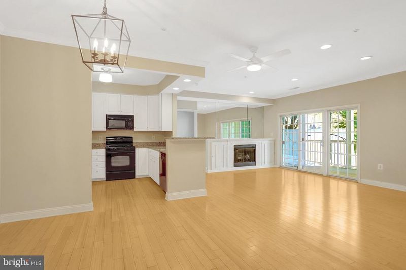 7709 Haynes Point Way #C, Alexandria, VA 22315