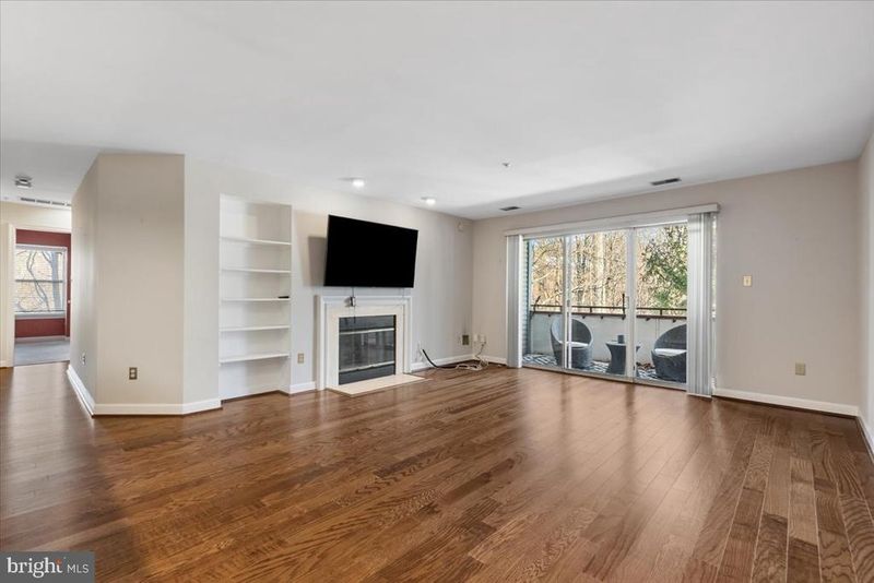 3301 Sir Thomas Dr #6-B-34, Silver Spring, MD 20904