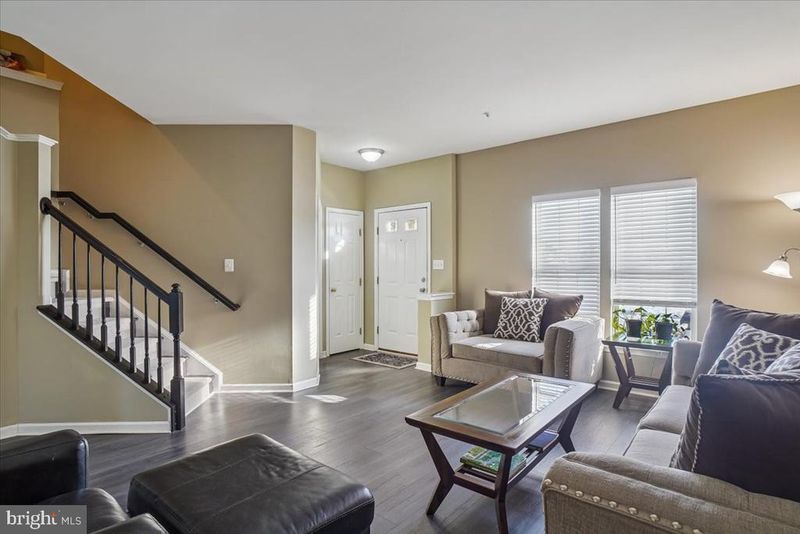 1772 Wheyfield Dr, Frederick, MD 21701