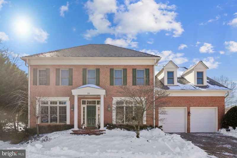 26 Sandalfoot Ct, Potomac, MD 20854