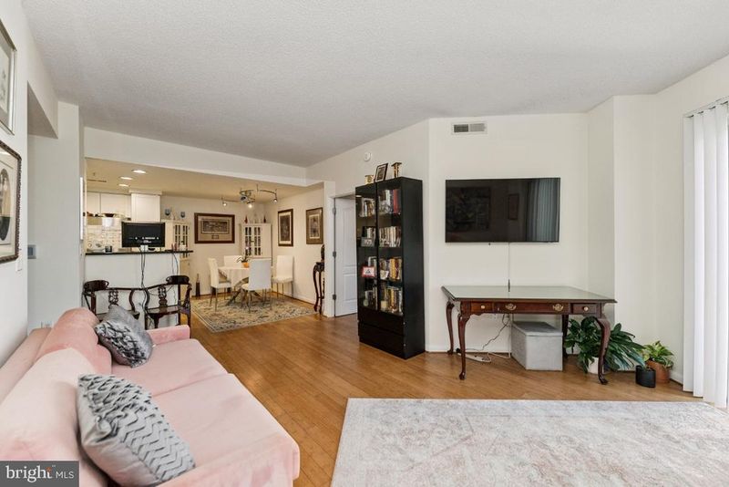 1111 11th St NW #408, Washington, DC 20001