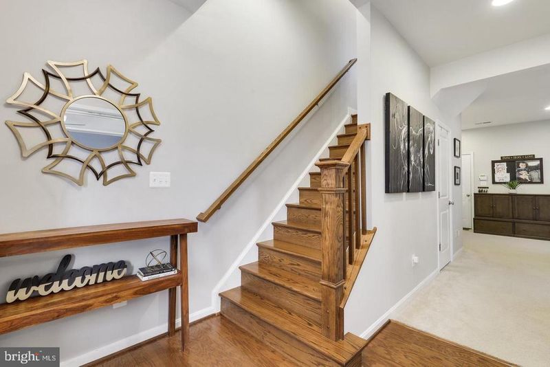23558 Ashwood Moss Ter, Brambleton, VA 20148