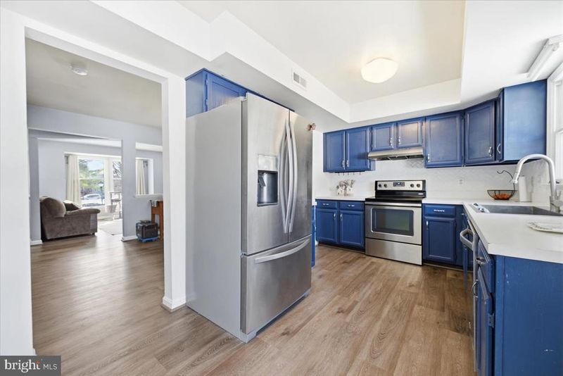 2411 Dunmore Ct, Frederick, MD 21702