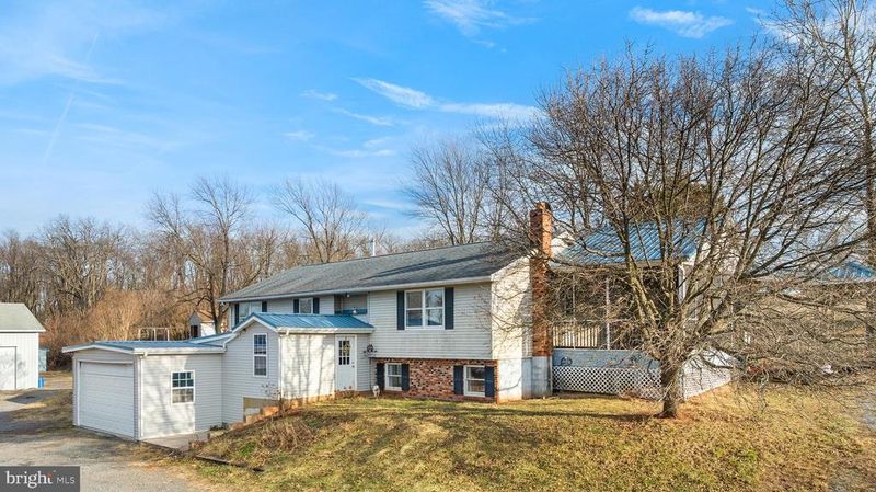 12420 Smith Ln, Keymar, MD 21757