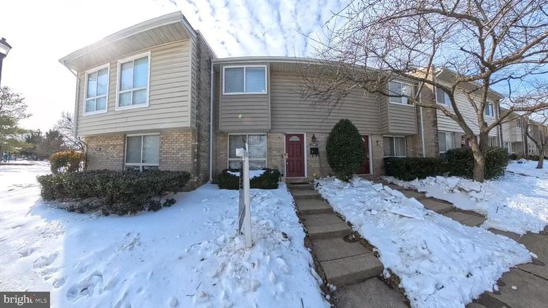 13203 Keach Pl, Herndon, VA 20170