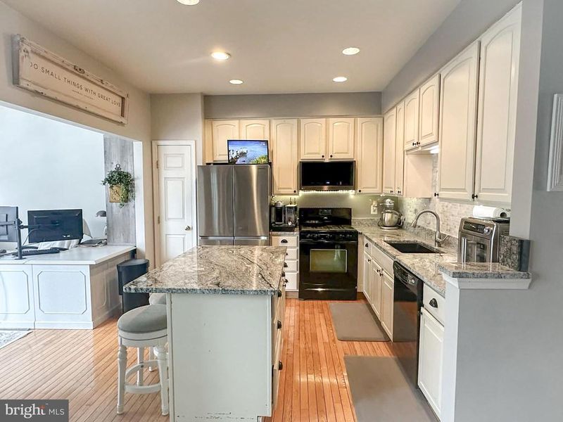 12458 Hadrians Ct, Bristow, VA 20136
