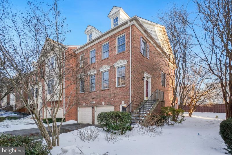 6032 Stonehenge Pl #21, North Bethesda, MD 20852