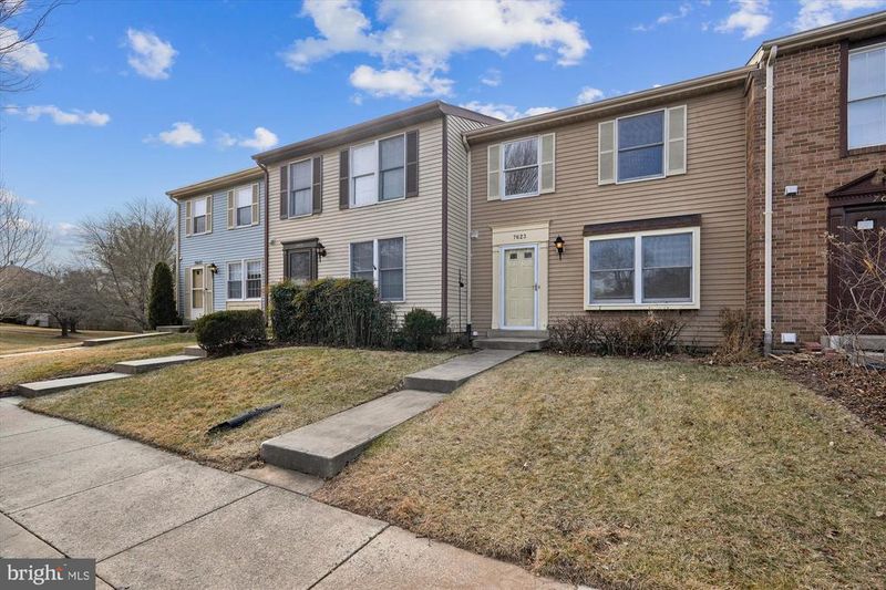 7623 Nutwood Ct, Rockville, MD 20855