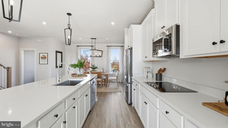17437 Walnut Grove Way, Dumfries, VA 22026